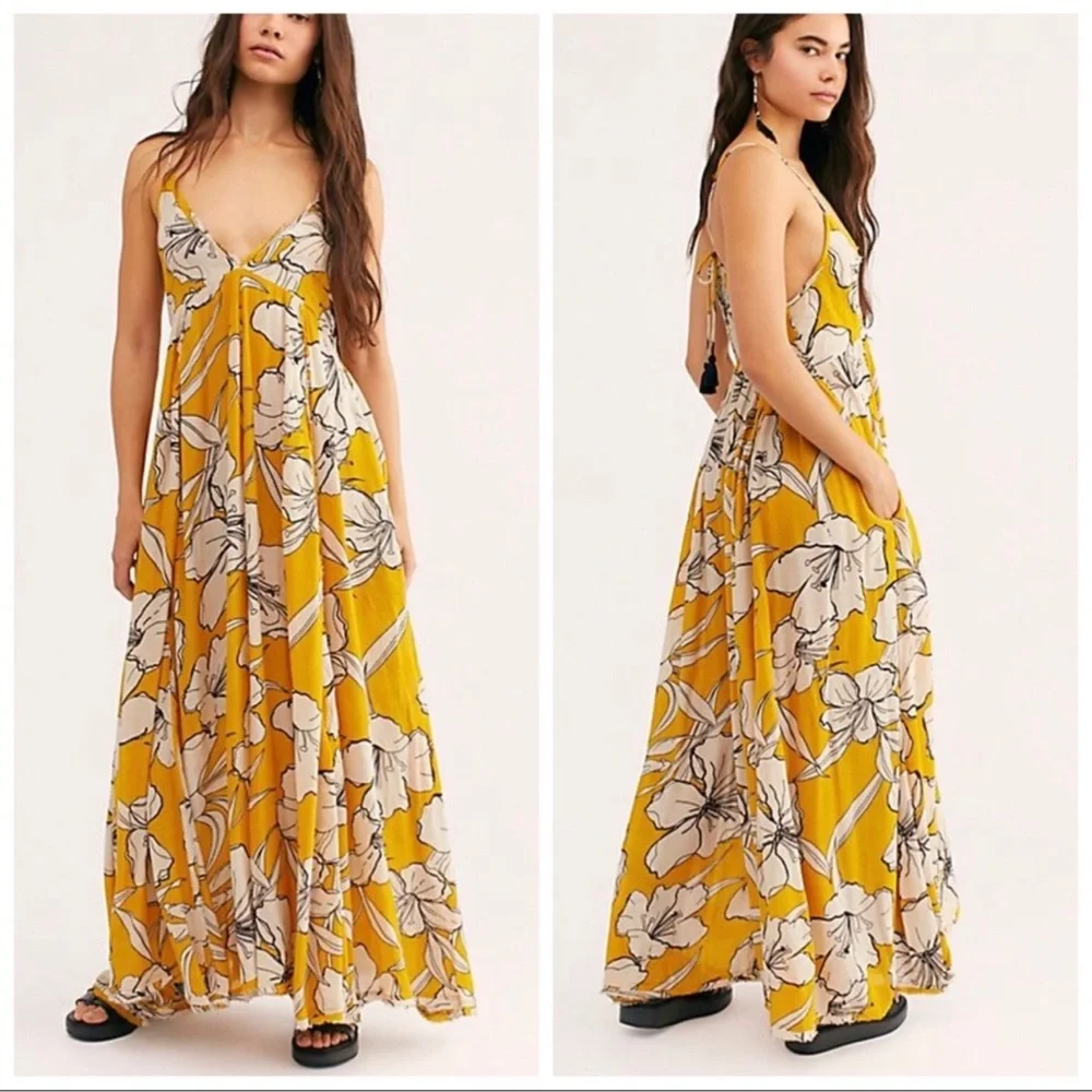 Free People | Say You Love Me Floral Onesie
Yellow floral romper NWT Small - Picture 1 of 8